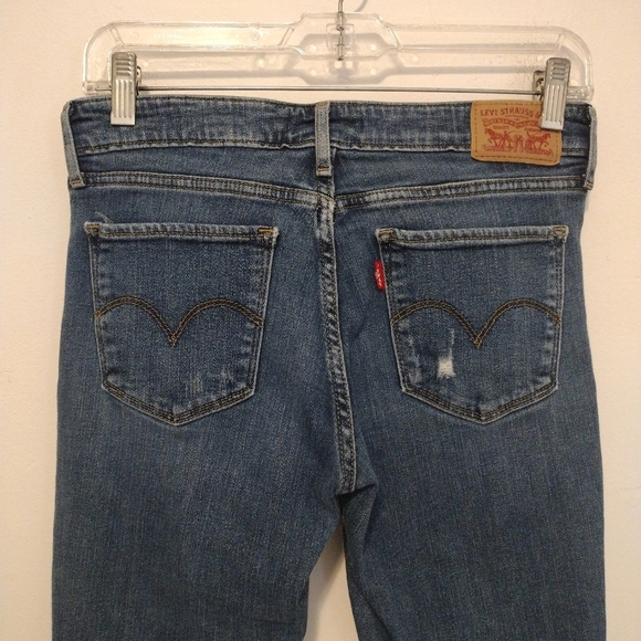 Levi's - 27x28 711 Skinny Distressed Jeans - Picture 9 of 15